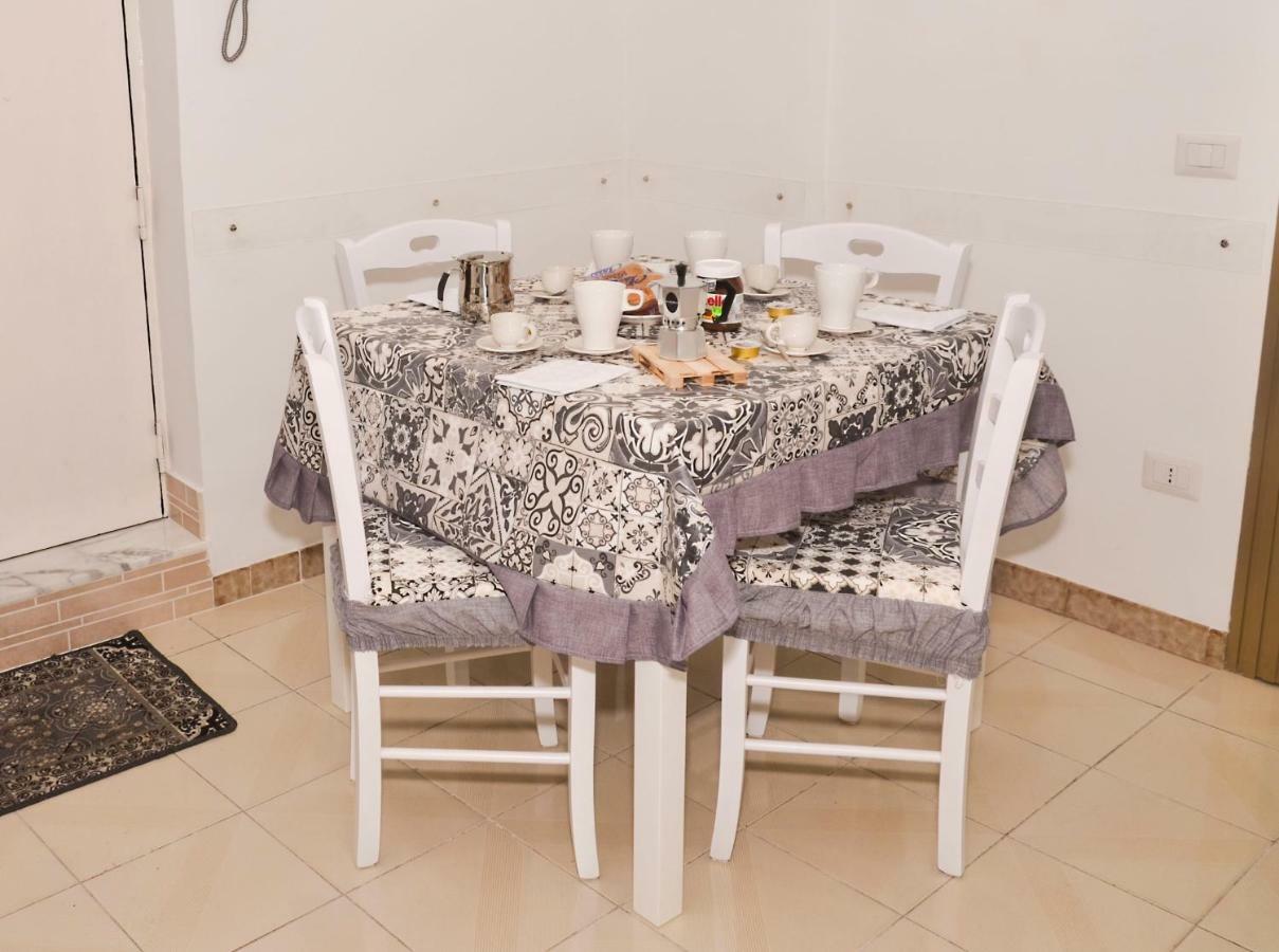 Casa Luna Napels Buitenkant foto